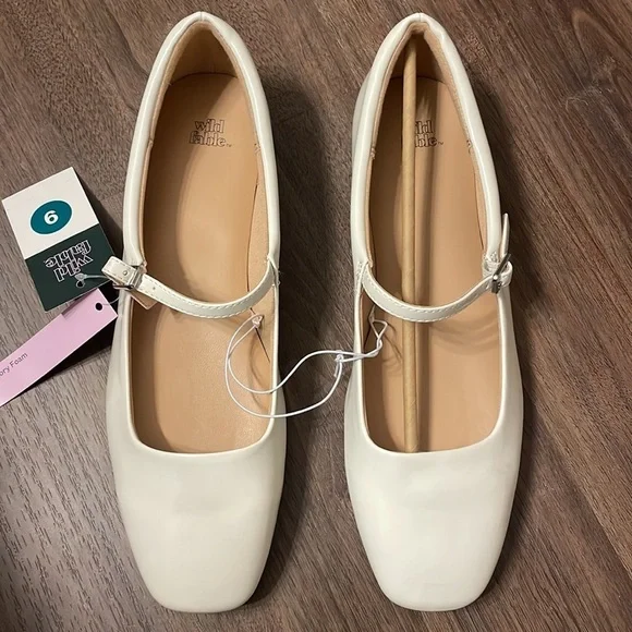 Wild Fable Elsa Mary Jane Ballet Flats with Memory Foam Insole New Cream size 9 - Picture 3 of 7